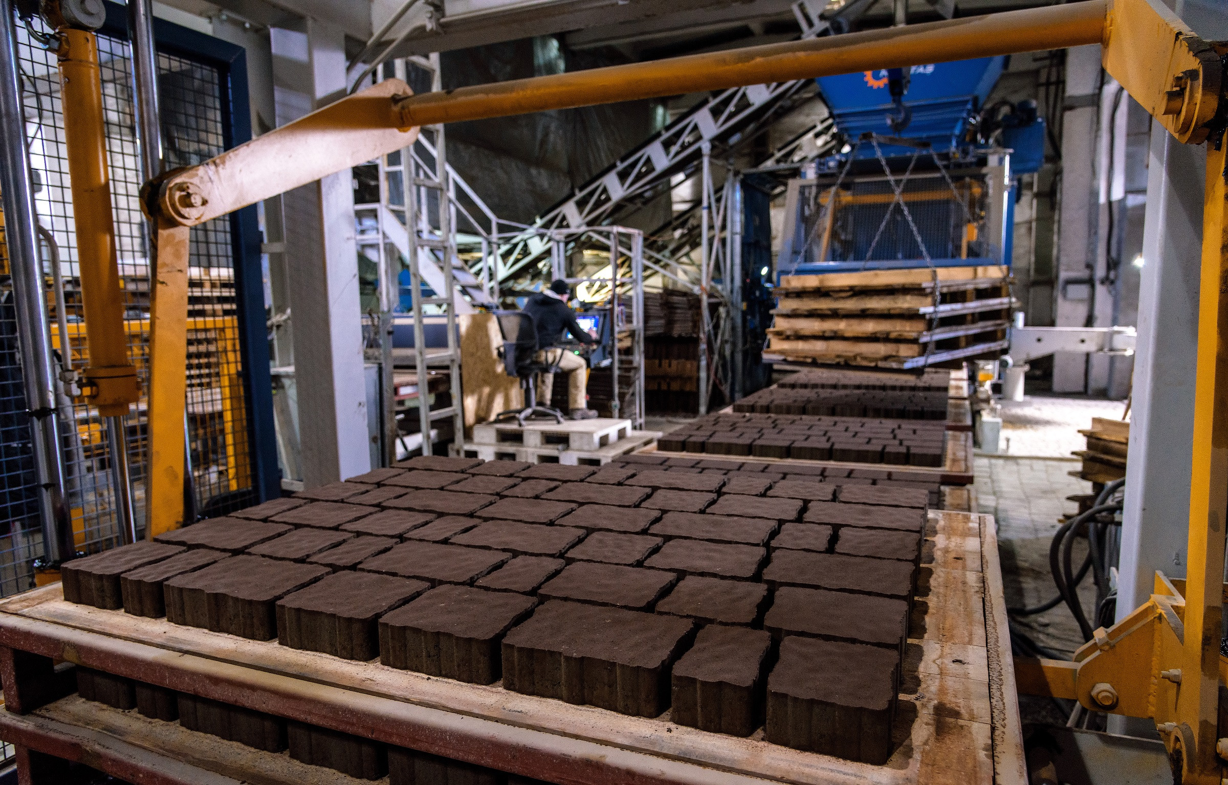 Бруківка Проспект