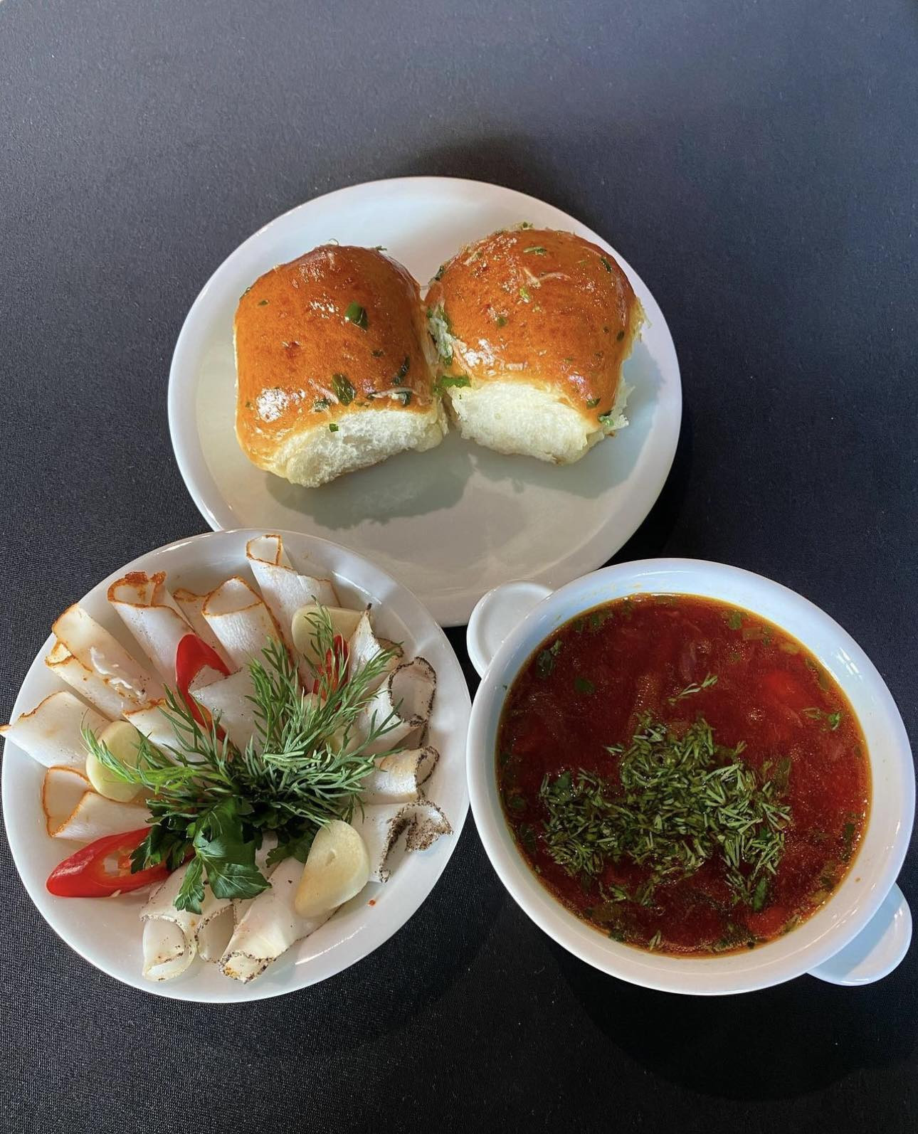 пригощ кавою