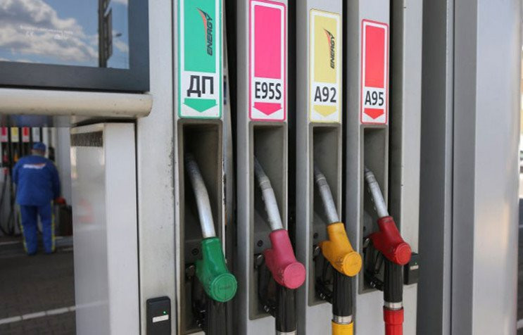 дефіцит пального