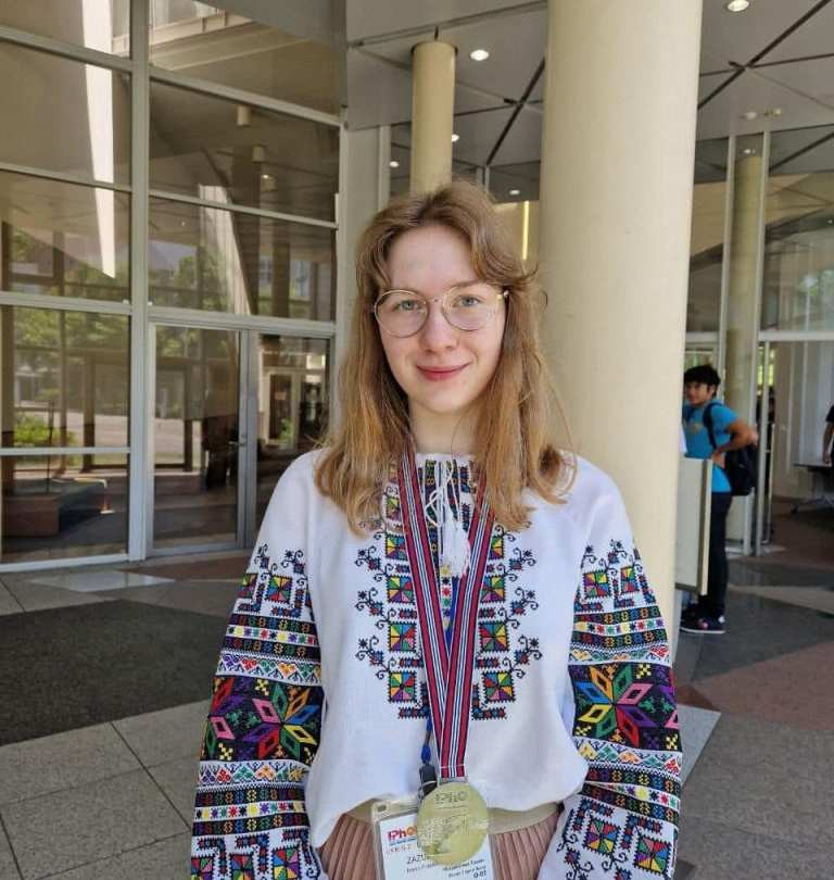 переможниця