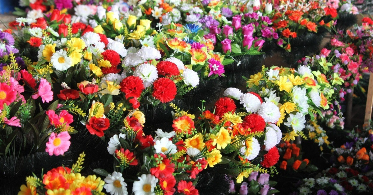 штучні квіти